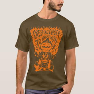 Creeping Closer to Halloween Scary Pumpkin Head T-Shirt