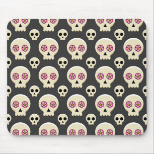 Creepy Cute Kawaii Goth Skull with Flowers Pattern Mouse Mat