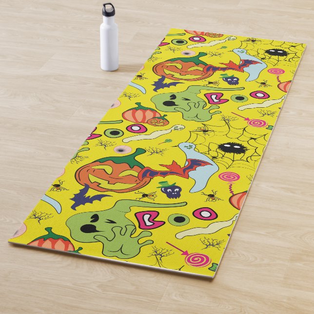 Creepy Halloween Essentials Yoga Mat (In Situ)