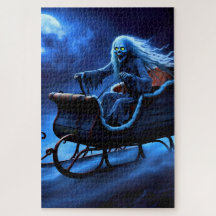 Creepy Sleigh Ghoul flies through the sky!