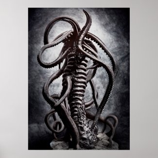 Creepy Statue of an Ancient Alien Entity