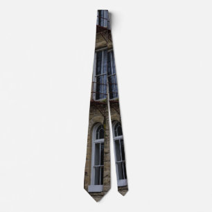Crescent Wall Neck Tie