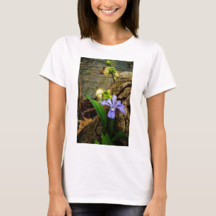 Crested Dwarf Iris blue purple white flower T-Shirt