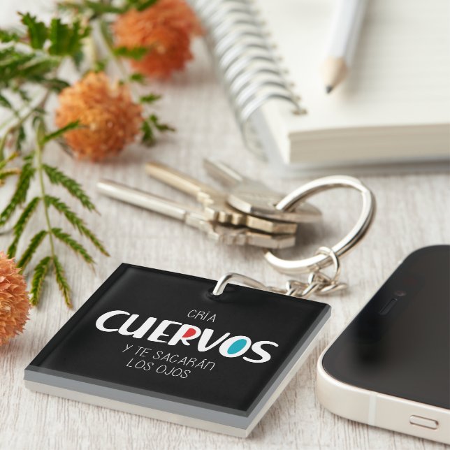 Cria cuervos key ring (Front Right)