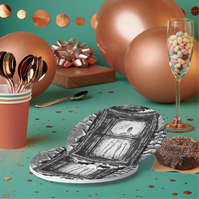 Crippled Man Paper Plate (Multi)