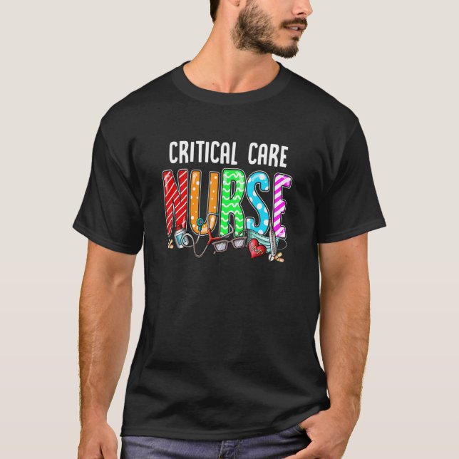 Critical Care Nurse Plaid Red Love Heart Stethosco T-Shirt (Front)