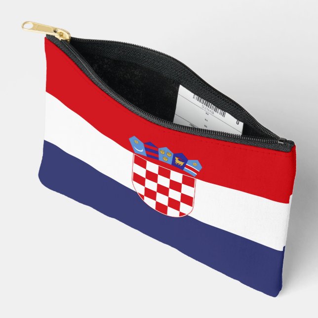 Croatia flag accessory pouch (Open)