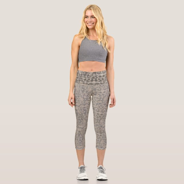 Crochet Embroidery Creation Capri Leggings (Front)
