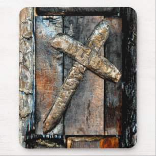 Cross of Strength Mouse Mat