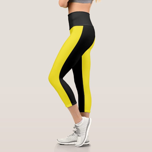 Crossbar Capri Leggings (Left)