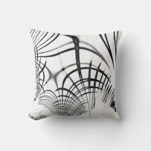 Crossed grey lines remind us of drawings of claw cushion