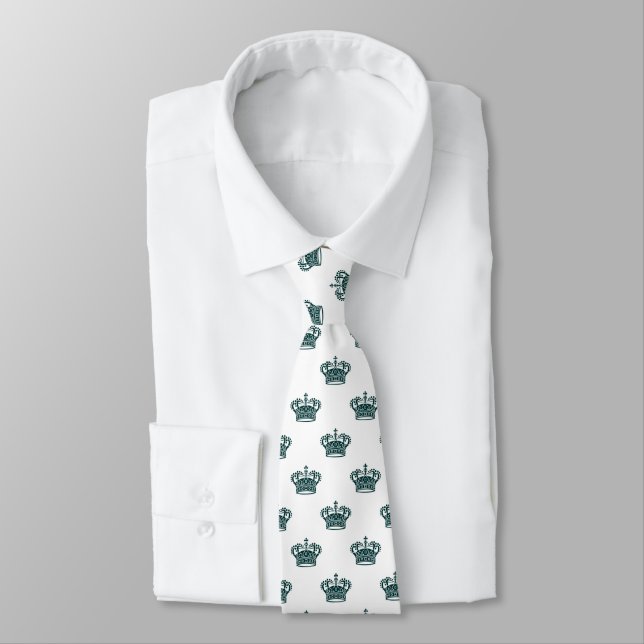 Crown 01 - Dark Green on White Tie (Tied)