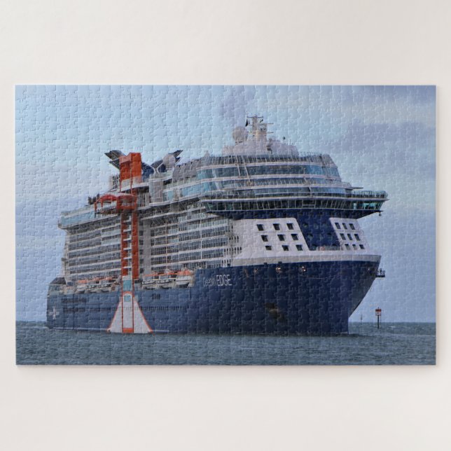 Cruise ship, Outer Harbor Jigsaw Puzzle (Horizontal)