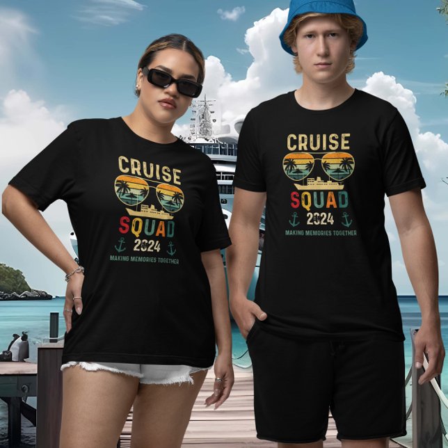 Cruise Squad Retro Making Memories Family Group T-Shirt (Creator Uploaded)