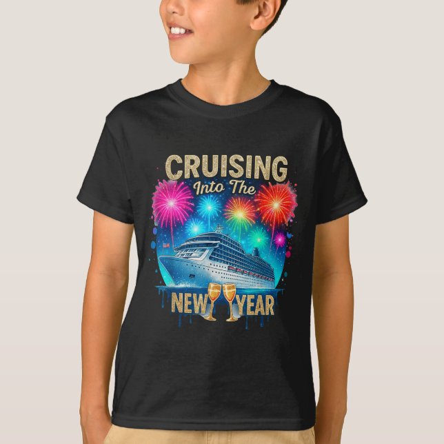 Cruising Into The New Year 2026 Sunset Cruise Vaca T-Shirt (Front)