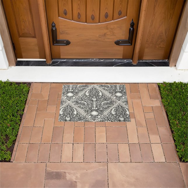 Crustacean in black and natural white doormat (Outdoor)