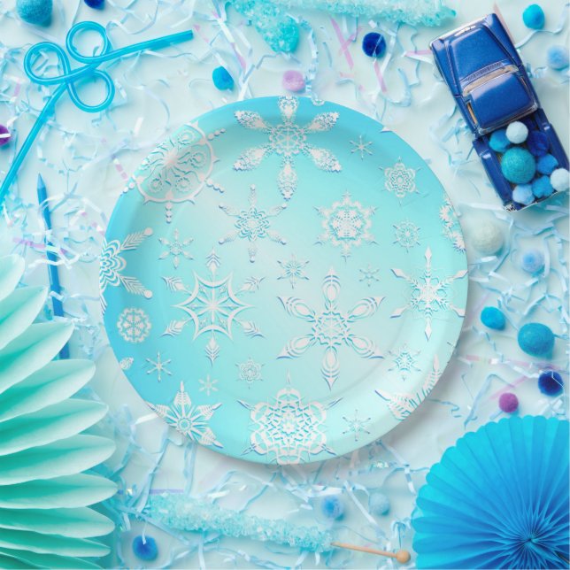 Crystal Snowflakes Pattern Paper Plate (Party)