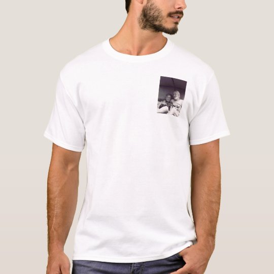 csalad T-Shirt