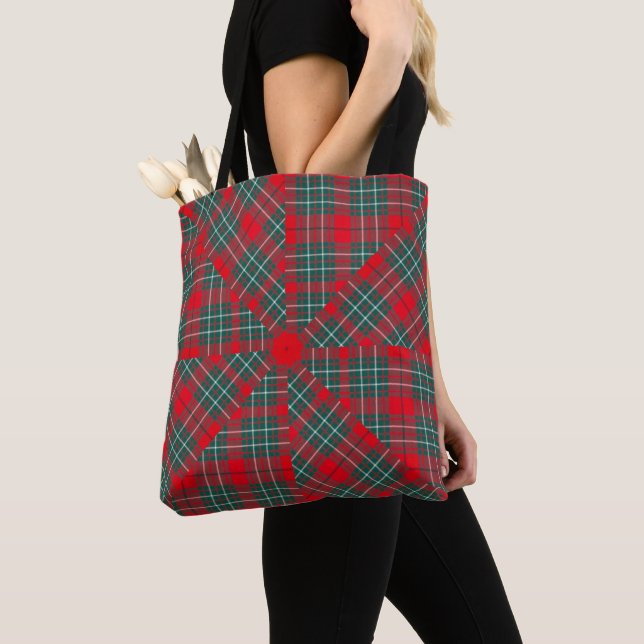 CUMMING CLAN MODERN TARTAN  TOTE BAG (Close Up)