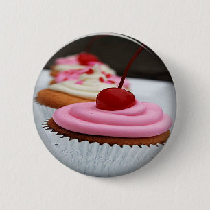 cupcake 6 cm round badge