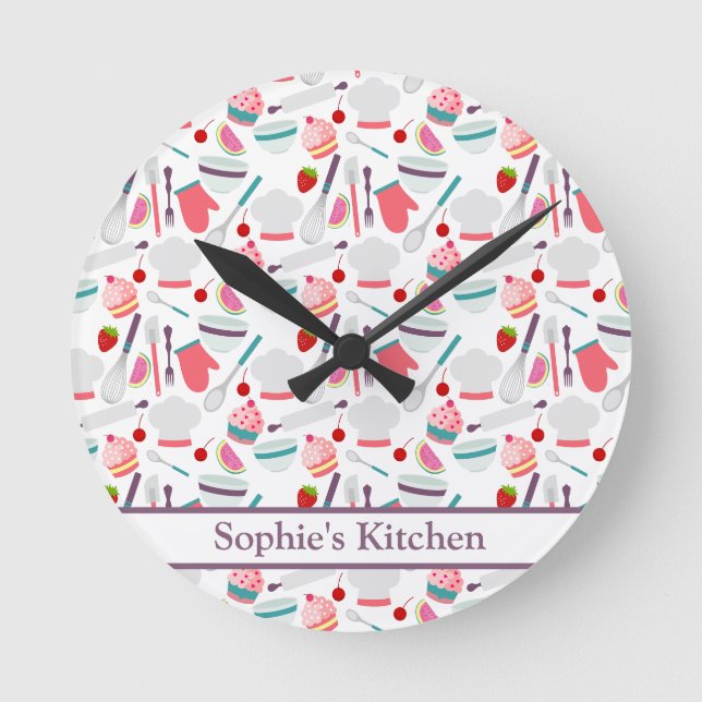 Cupcake Baking pattern Purple Round Clock (Front)
