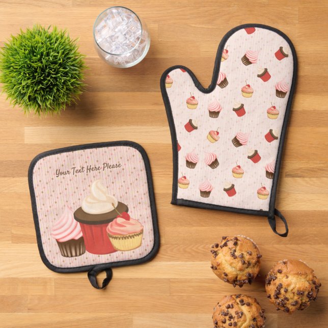 Cupcake Fun Oven Mitt & Pot Holder Set (Top Down)