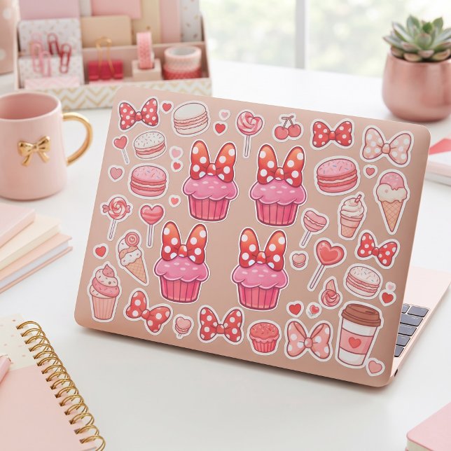 Cupcake Sticker (Creator Uploaded)