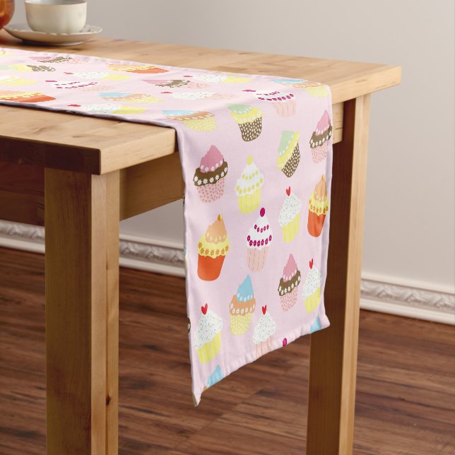 CUPCAKES PINK PARTY PATTERN SHORT TABLE RUNNER (In Situ)