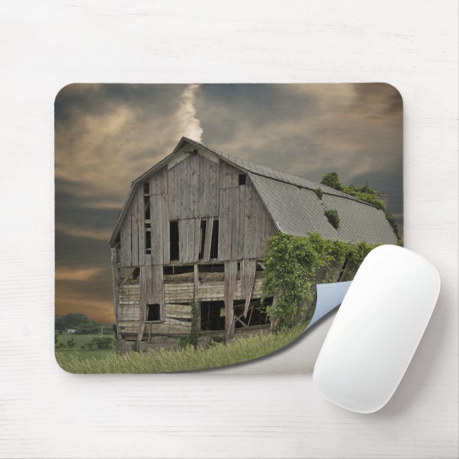 Curled Barn Photo Mouse Mat (With Mouse)