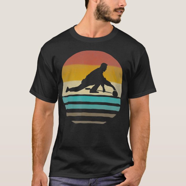 Curling  Retro Vintage 70s Silhouette Distressed T-Shirt (Front)