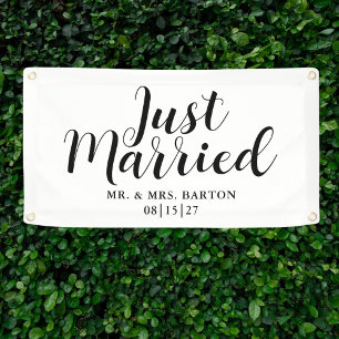Curly Just Married Car Banner