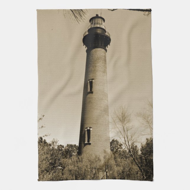 Currituck Lighthouse Tea Towel (Vertical)