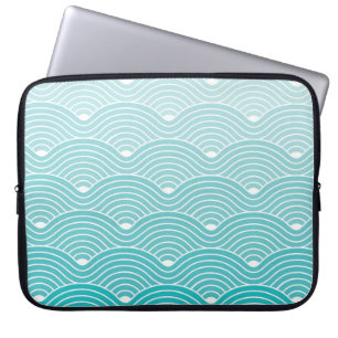 Curve Waves: Vintage Geometric Pattern Laptop Sleeve