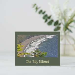 "CURVED BLACK SAND BEACH BELOW WAIPI'O VALLEY LOOK POSTCARD