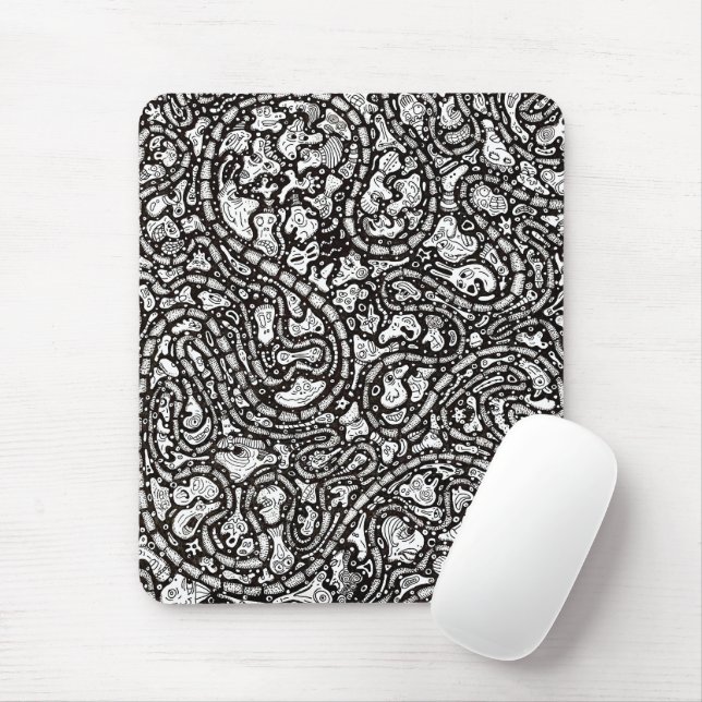 Curvy Twisty Cartoon Weird Faces Design Mouse Mat (With Mouse)