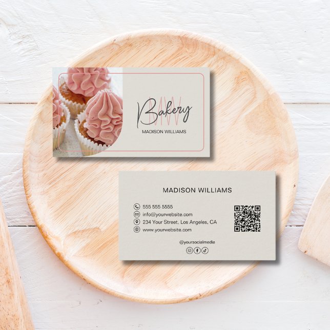 Custom Bakery Monogram Logo QR Pastry Chef Business Card (Custom Bakery Monogram Logo QR Pastry Chef Business Card)