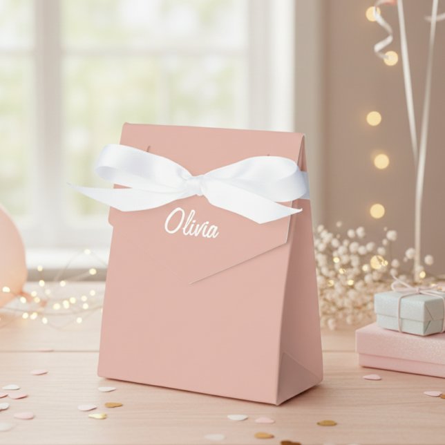 Custom gift boxes - Personalized name bags (Creator Uploaded)