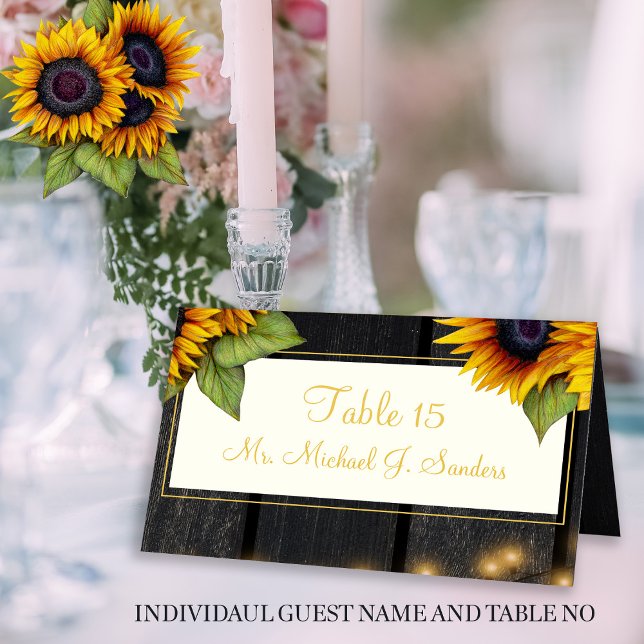 Custom individual guest name wedding place card  (Creator Uploaded)