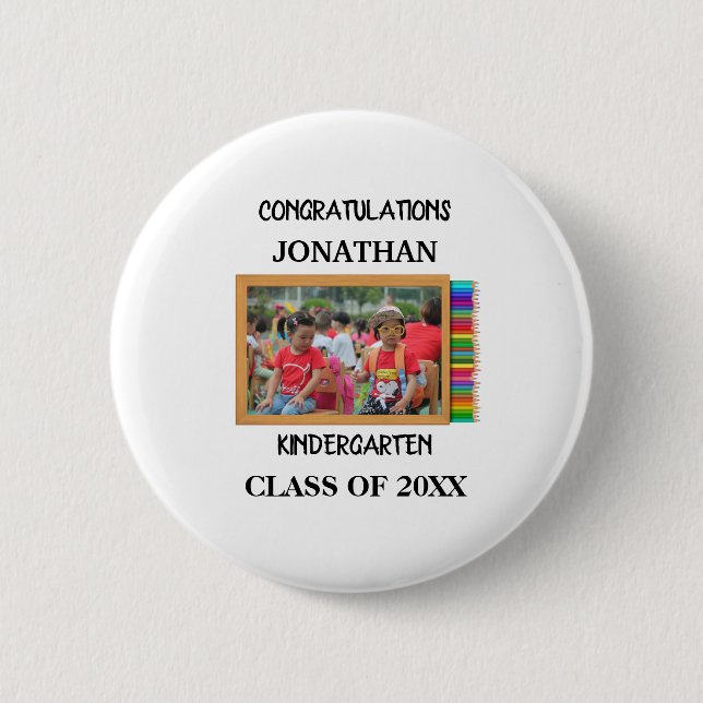 Custom kindergarten graduate chalkboard photo 6 cm round badge (Front)