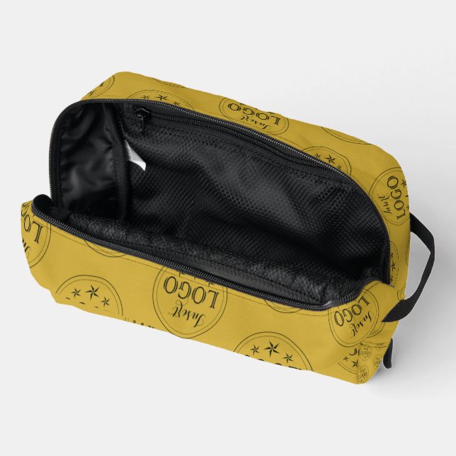 Custom Logo Dopp Kit for Stylish Travel Essentials (Open)