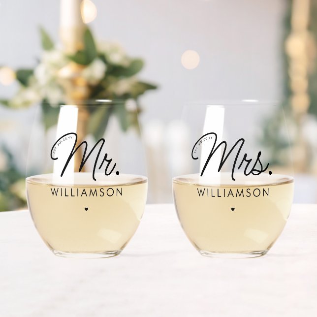 Custom Mr. and Mrs. Est. Modern Elegant Newlywed Stemless Wine Glass (Insitu (Wedding))