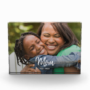 Custom Mum Established Modern Script Photo Block