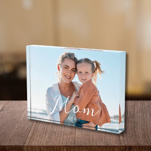 Custom Mum Established Modern Script Photo Block