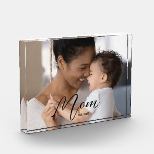 Custom Mum Established Modern Script Photo Block