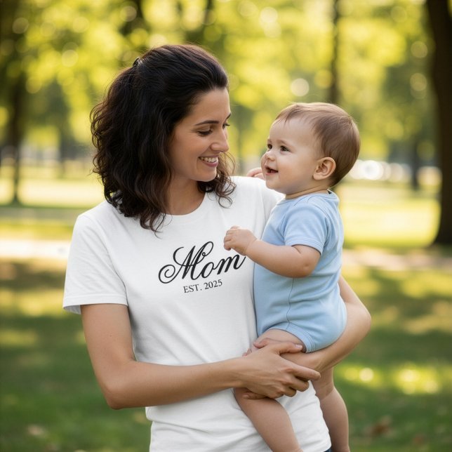 Custom Mum Established Year Script T-Shirt (Black Ornate Script Established Mom T-Shirt)