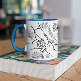 Custom Names Kids Holding Mum's Hands Mother's Day Coffee Mug