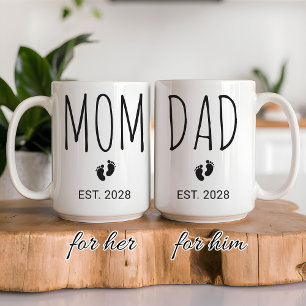 Custom New Baby Reveal   Modern Script Mummy Daddy Coffee Mug