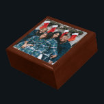 Custom Photo Jewellery Box - Christmas Keepsake Gi<br><div class="desc">Treasure memories with this personalised wooden jewellery box! Features: • Solid pine construction with velvet interior • Custom photo lid (vibrant, scratch-resistant print) • Hidden compartment for special keepsakes Perfect for: • Christmas gifts for her • Anniversary surprises • Memorial tributes Ships fast - pairs with our photo ornaments! Custom...</div>