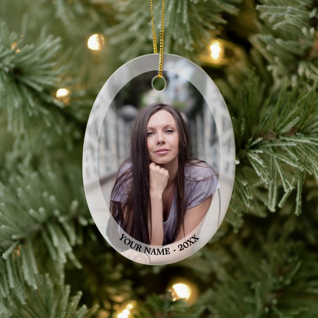 Custom Photo Oval White Frame Christmas Ornament (Tree)
