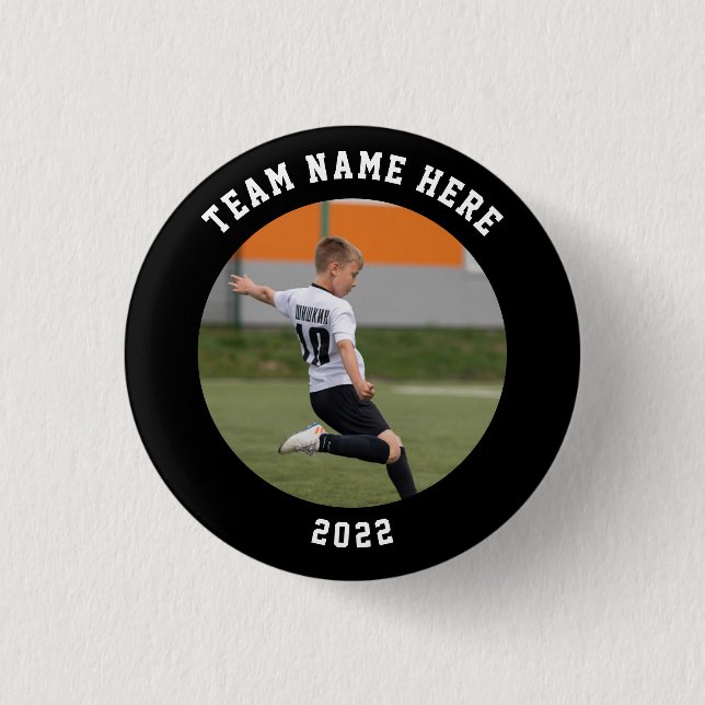 Custom Photo Sports pin / button with team name (Front)